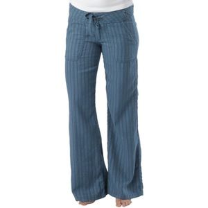 NWT: PRaNA Steph Pinstripe Blue Pants: a wardrobe staple: